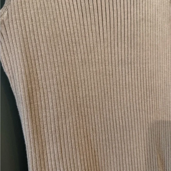 Hippie Rose Sleeveless Rib Knit Midi Dress with Side Button Detail size Medium - Picture 3 of 5